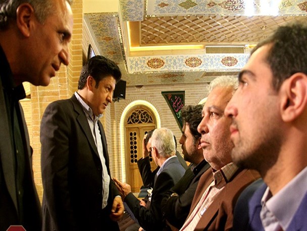 چرا برگزاری جلسات ورزشی به متولی ورزش استان سپرده نمی شود؟!