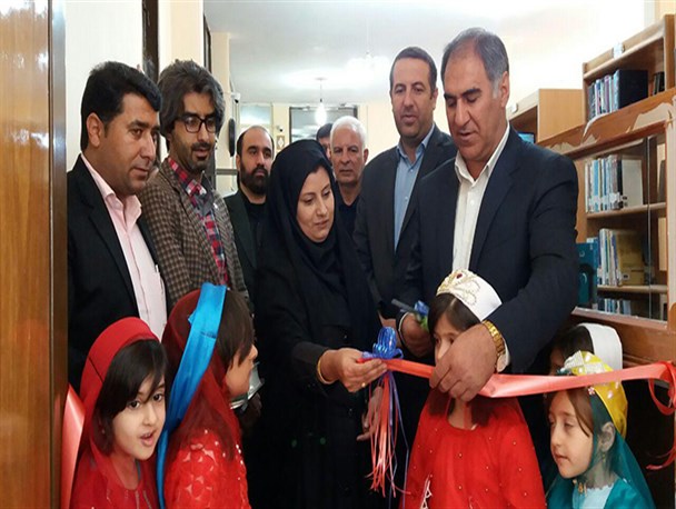 نمایشگاه بزرگ کتاب در سپیدان گشایش یافت