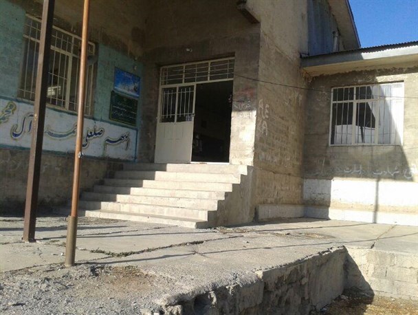 زنگ خطر در مدارس سامان!/ بیش از ۶۰ درصد مدارس شهرستان سامان فرسوده هستند