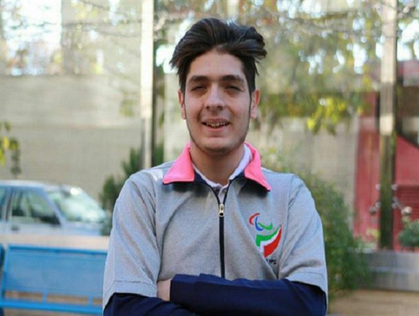 گفتگو با کم بینای کرجی، رکورد دار  شنای آسیا+فیلم