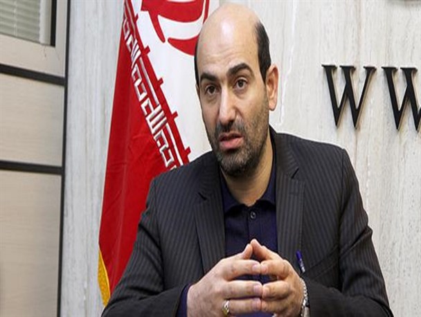 روحانی امروز از خواب بیدار شده است و ادعای مبارزه با فساد می‌کند/ روحانی به دو قطبی سازی کشور روی آورده است