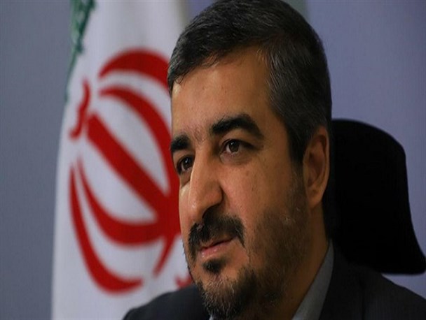 حل مشکلات معیشتی و توجه به درمان و سلامت فرهنگیان/ معلمان باید سهامدار صندوق ذخیره فرهنگیان شوند