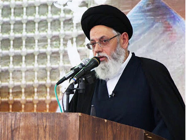 یزد در آستانه هلاک شدن از تشنگی است/تنها مطالبه مردم یزد در زمینه آب، اجرای قانون و انجام تعهدات است