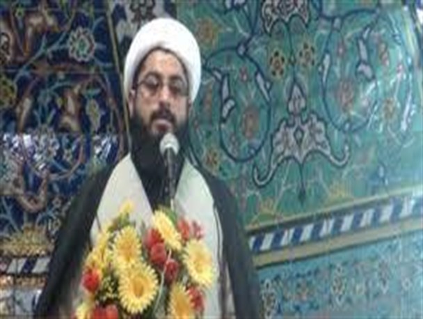 جهان اسلام مدیون قیام امام حسین (ع) است / وحدت بین همه مسلمانان زمینه مبارزه با ظلم را فراهم می کند