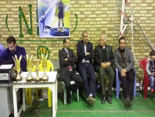 دلیجان قهرمان کشتی چند جانبه گرامیداشت پهلوان رحمان اسکندری شد
