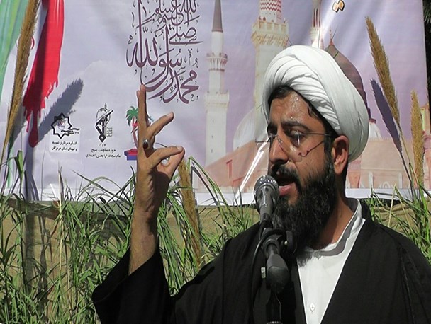 یادواره 60 شهید شهرستان حاجی آباد برگزار شد