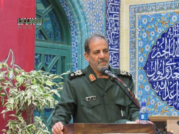 مراقب باشیم در زمین دشمن بازی نکنیم/ دشمن به دنبال ایجاد بی ثباتی در ایران است