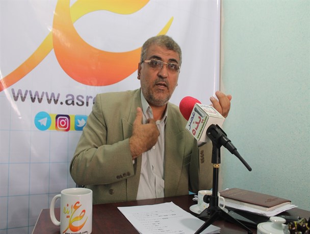 گرفتن وجه اجباری از دانش آموزان خلاف قانون است/ درمانگاه فرهنگیان ایذه در سال جاری افتتاح خواهد شد