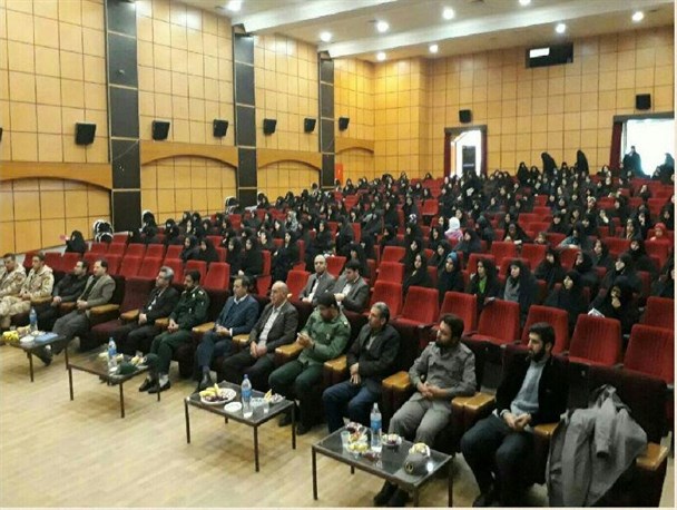 کمک 6 میلیون تومانی بانوان بسیجی بهاری به جبهه مقاومت