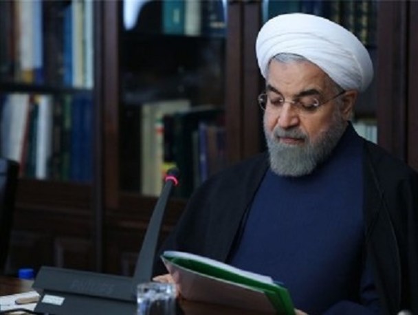 سرنوشت کشور را در دست سرسپردگان به اندیشه های ماتریالیستی قرار ندهید