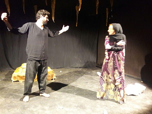 گروه تئاتر انجمن نمایش اداره ارشاد اسلامی پاوه مقام دوم را کسب کرد