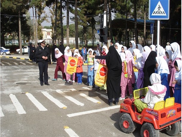 اجرای طرح ارتقا ایمنی عبور و مرور در ۴۰ نقطه چهارمحال وبختیاری