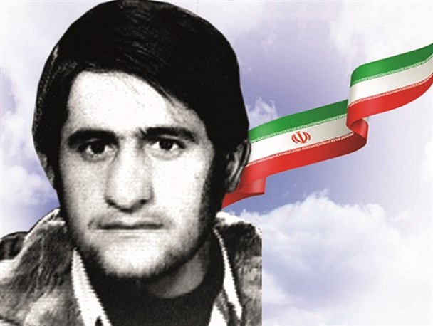 پیشمرگی که در کنار اسلحه غنیمتی اش به شهادت رسید
