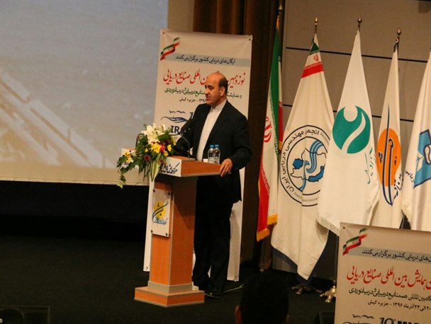 هنوز به نقطه مطلوب در اقتصاد دریا محور نرسیده ایم/ ترانزیت دریایی ارزآوری 35 میلیارد دلاری دارد