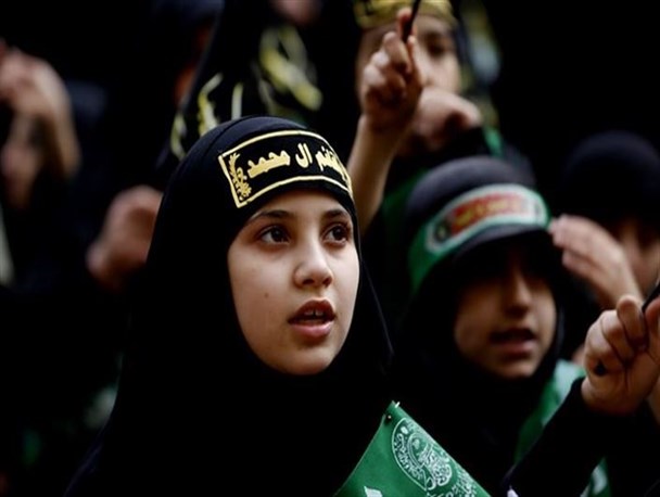 حرکت کاروان عزاداری دخترانه "نورا" در قزوین