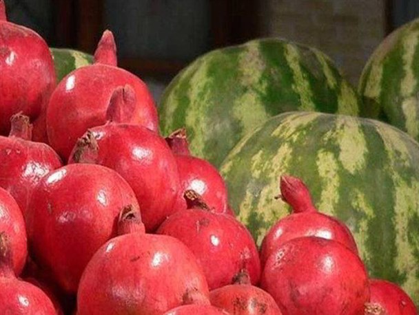 فعلا کمبودی در عرضه میوه شب یلدا نداریم/ کاهش سه هزار تومانی قیمت گوجه