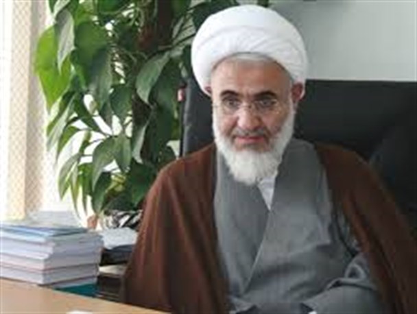 آیت‌الله یزدی در مقابل فتنه‌گران و اهل نفاق باصلابت رفتار می‌کرد