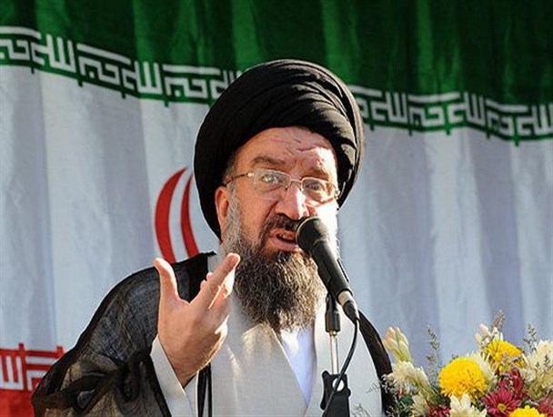 دشمن در سه حوزه فرهنگی جنگ تمام عیاری را ضد جمهوری اسلامی آغاز کرده است