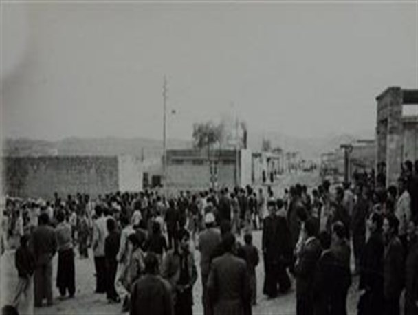 21دی ماه روزی که یک شهر در راه انقلاب رنگ خون گرفت+تصاویر منتشر نشده/غیرت بختیاری نام لالی را در تاریخ ثبت کرد