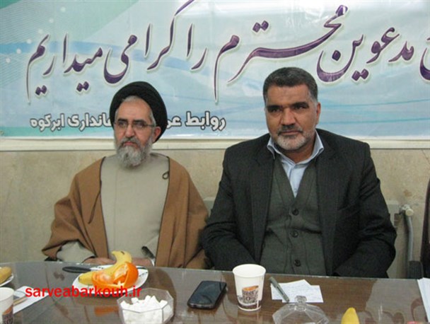 لزوم اتخاذ سیاستی درست در برابر سقوط نفت/ خودروسازان و پدیده، فقط به منابع خود می اندیشند