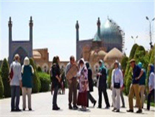 برنامه ها برای جذب گردشگر بر روی کاغذ باقی مانده است