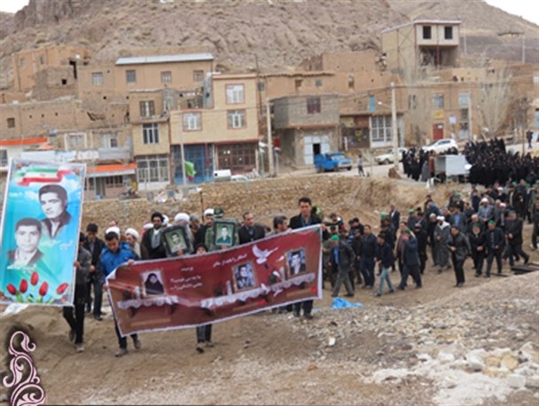 پیکر مادرشهیدان آزاده، در روستای خرق تشییع شد