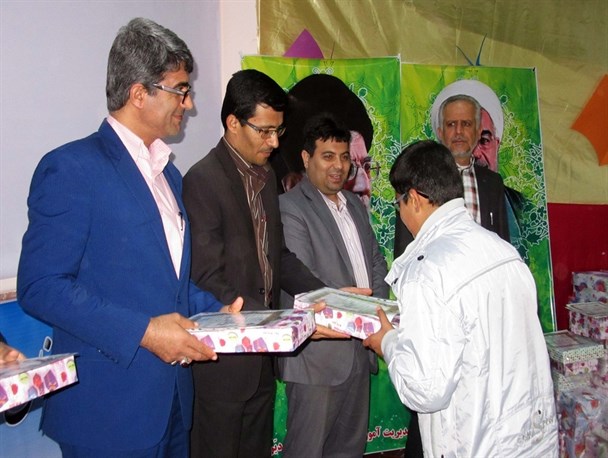 جشنواره تلاش در دیّر برگزار شد
