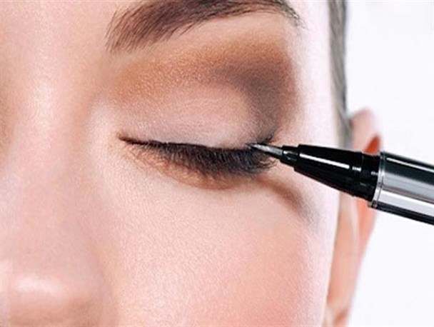 آرایشگاه های ابرکوه هیچ کدام مجوز تاتو (تتو) ندارند/ زیبایی به چه قیمت؟!
