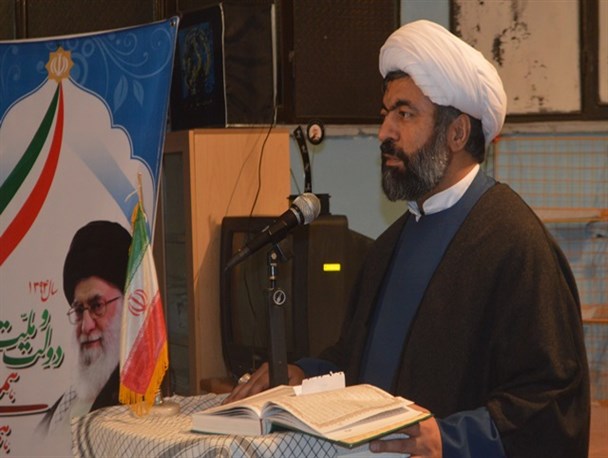 بصیرت افزایی و آگاه سازی یکی از وظایف بسیج/همه در قبال فرهنگ جامعه مسئول هستیم