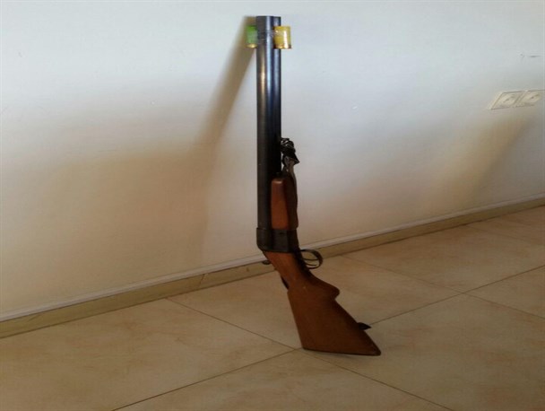 بازداشت شکارچی غیر مجاز در تنگه لاسک شهرستان فیروزکوه