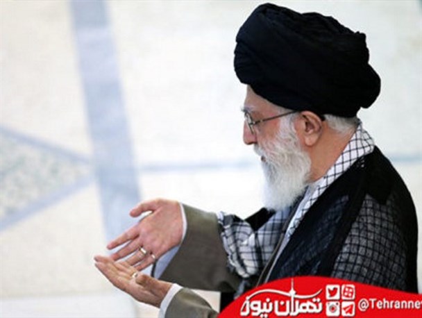 رهبر انقلاب بر پیکر حجت‌الاسلام هاشمی رفسنجانی نماز اقامه کردند
