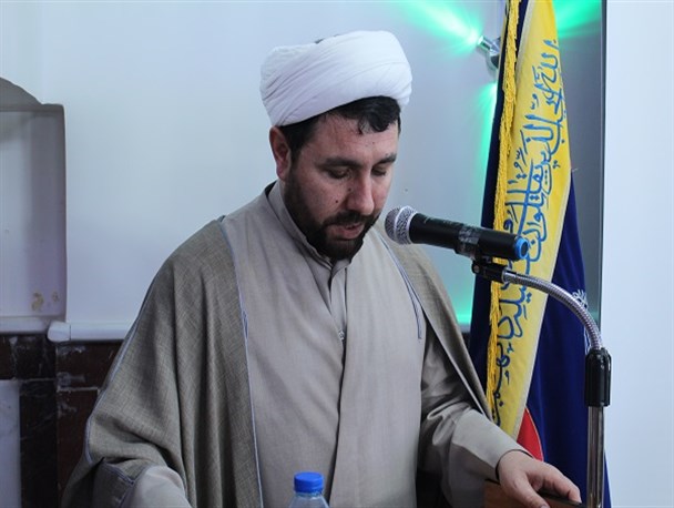تمام مسئولان نظام را مردم خود انتخاب می کنند / برای رفع مشکلات باید با روحیه انقلابی وارد عمل شد