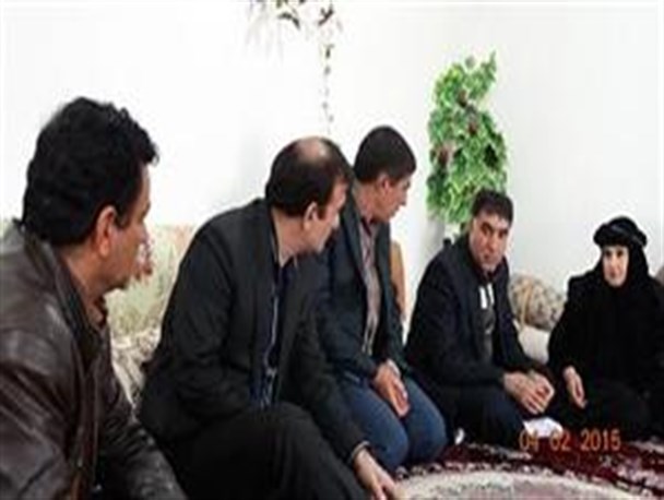 دیدار مسئولین شهرستان با خانواده های شهدا و جانبازان