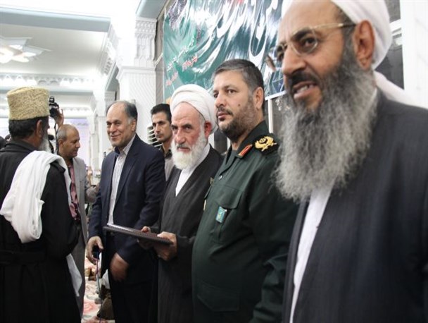 برگزاری همایش آین وحدت و همدلی در مسجد مکی زاهدان