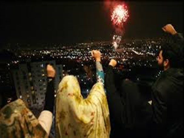 نور‌افشانی آسمان زاهدان همراه با فریاد الله‌اکبر در شب ۲۲ بهمن