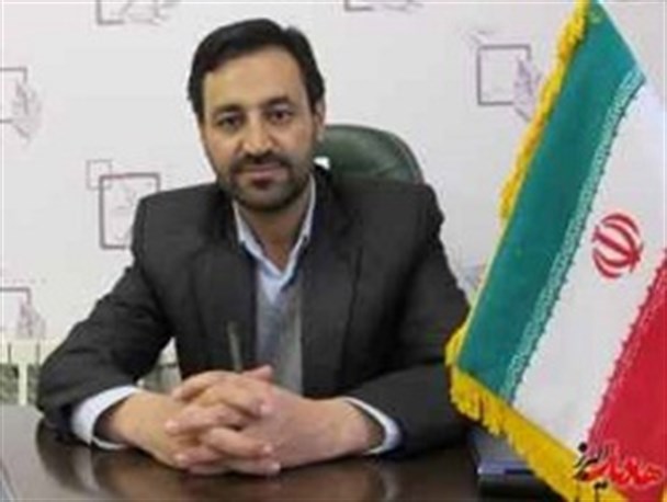 چشم طمع دشمنان و چشم امید کشور به دانشگاه است/ با دانشگاه مورد نظر امام فاصله داریم