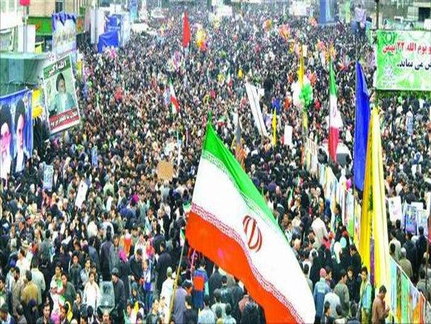 یوم الله 22 بهمن روز تجدید میثاق با آرمان های انقلاب اسلامی است