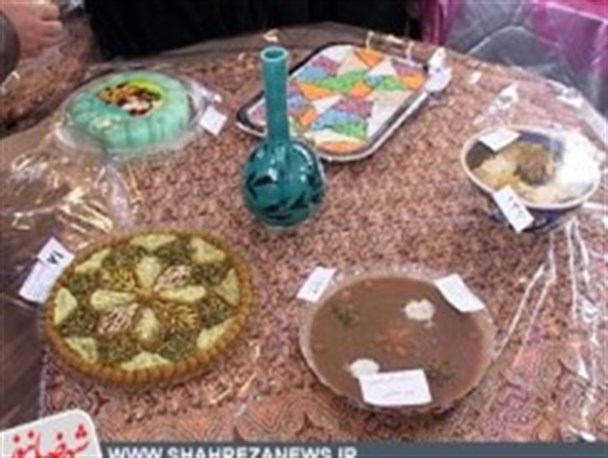 جشنواره «دست پخت خانوم خونه» در شهرضا برگزار شد+ تصاویر