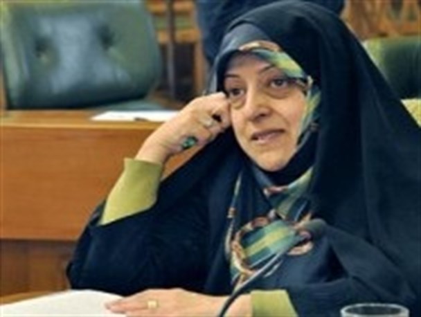 هوا خاکی شد ابتکار سفرش را لغو کرد