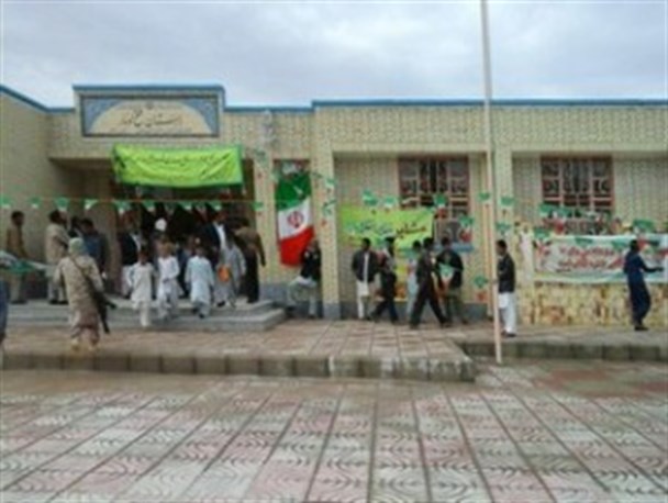 مدرسه ۶کلاسه روستای اومار شهرستان نیمروز افتتاح شد+تصاویر