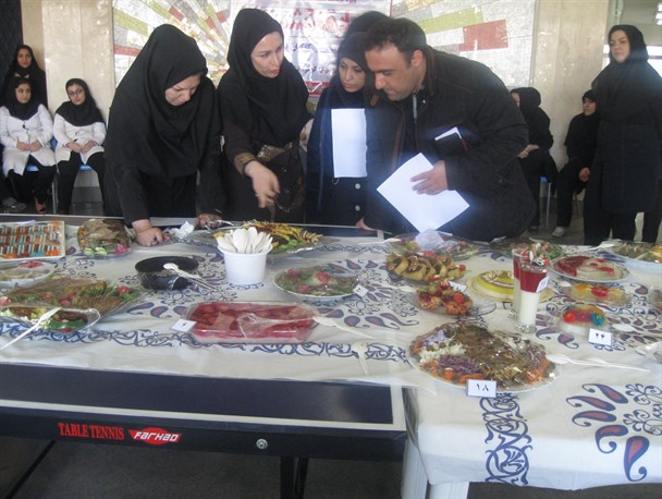 مسابقه آشپزی کارکنان بیمارستان امام خمینی (ره) + تصاویر