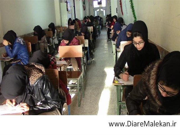 آزمون علمی بسیج دانش آموزی در شهرستان ملکان برگزار شد+تصاویر