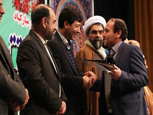 آئین اختتامیه اولین جشنواره شعر آئینی در سنندج به روایت تصویر