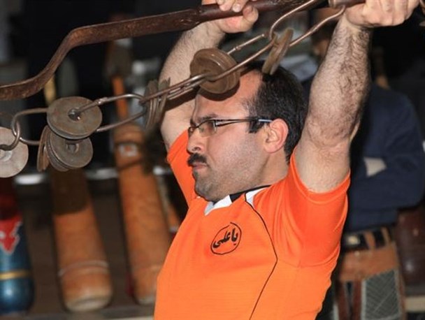 به یمن دهه فجر، باستانی کاران گنبدی وارد گود شدند