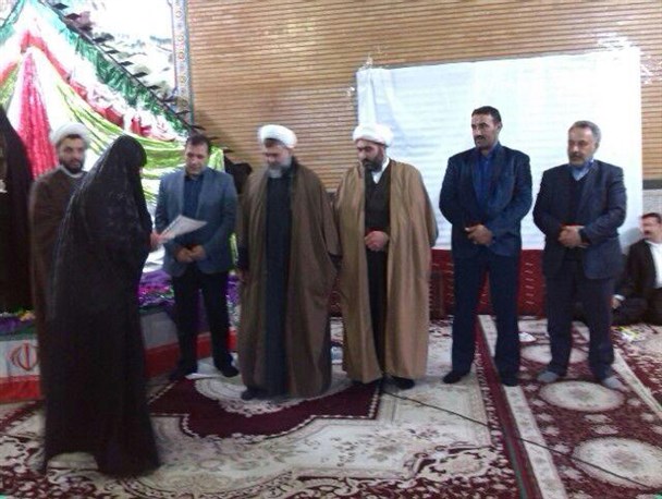 تجلیل از ۲۷ بانوی انقلابی در بخش رودهن+تصاویر