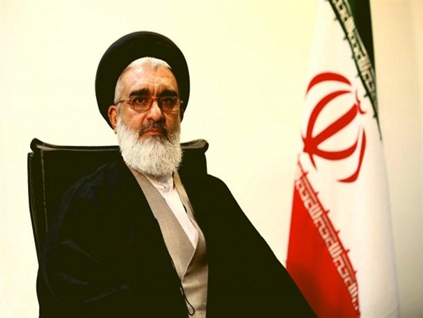 دعوت آیت الله سعیدی از مردم برای حضور در راهپیمایی باشکوه 22 بهمن