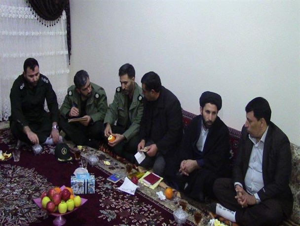 دیدار مسئولان بسیج عشایری با خانواده پاسدار شهید سعید کعبه