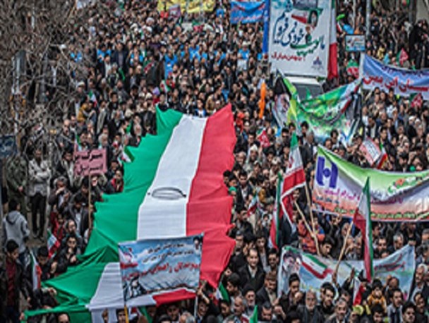 ملت ایران با حضور باشکوه در راهپیمایی 22 بهمن افتخار خواهند آفرید