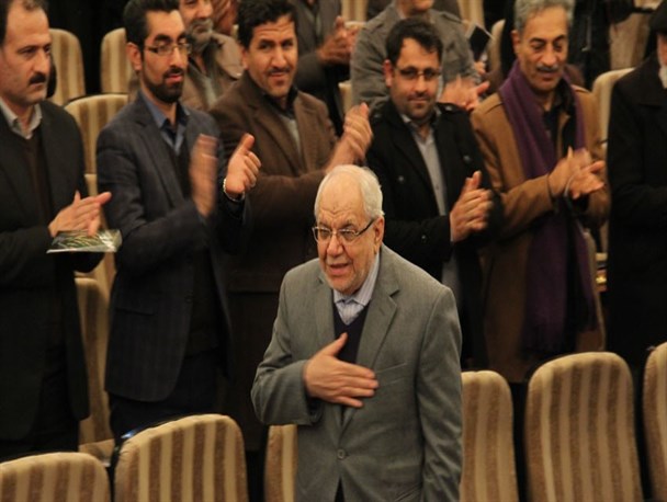 تجلیل از فیلسوف معاصر اعوانی در سمنان