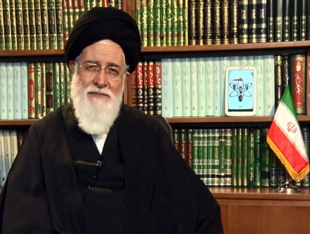وقیح‌ترین کار ممکن این‌است که جریان‌های سیاسی خاص، با خون شهدا و پایمال‌کردن آن بالا بیایند/ اگر عده‌ای زاویه‌دار با رهبری وارد مجلس بشوند؛ به استخدام آمریکا، اسرائیل و انگلیس درمی‌آیند/ نباید ماجرایی همچون «وثوق‌الدوله» رخ دهد